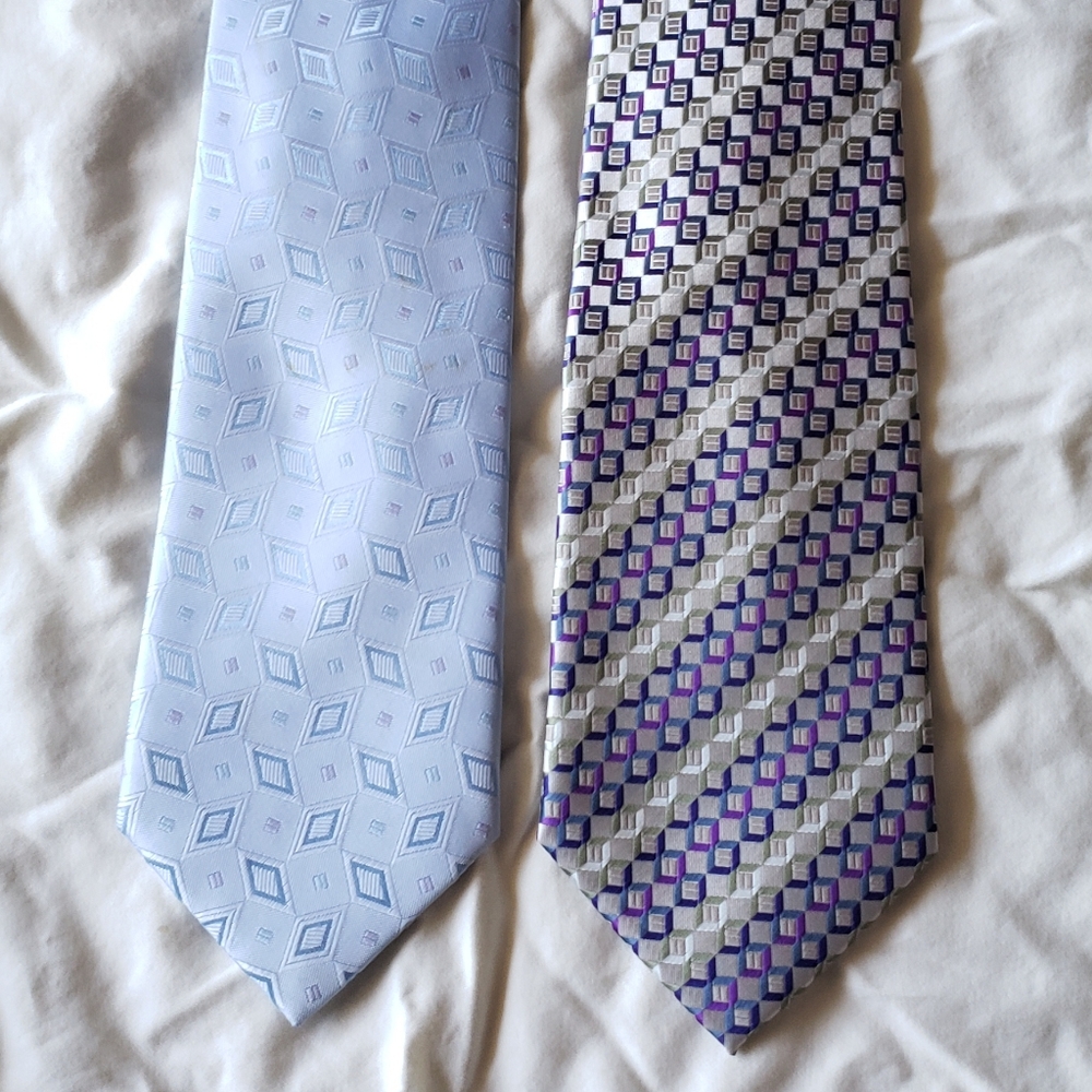 2 Ties (Never worn)